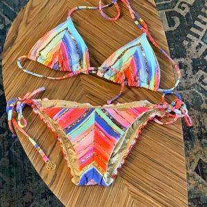 Lulu fama bikini set size small